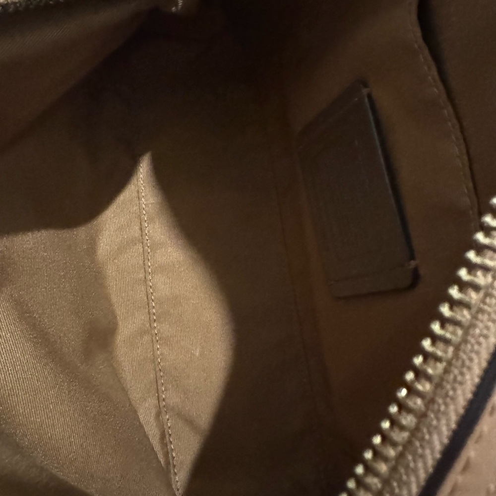 EUC Coach l Dome Shaped l Pebble Leather | Light Saddle (Brown) | Crossbody - Picture 7 of 9